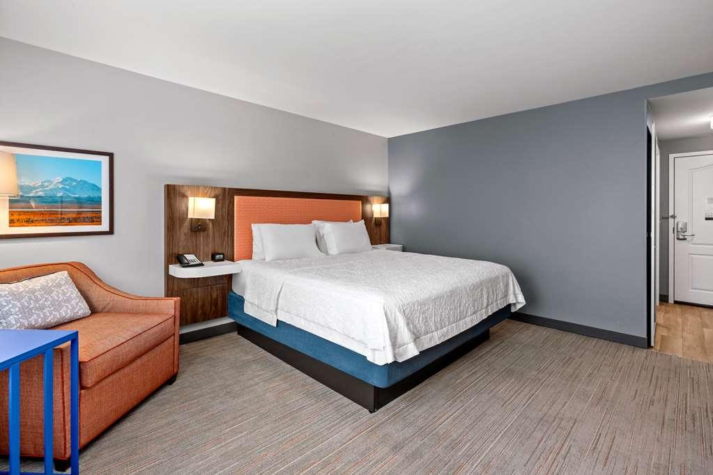 Hampton Inn & Suites Fairbanks Bilik gambar